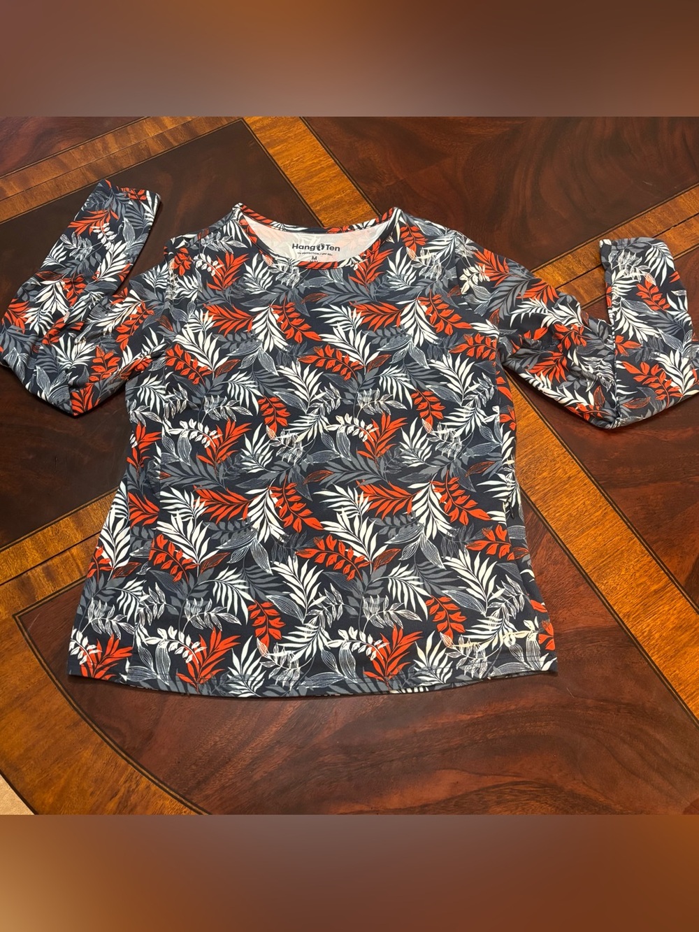 Hang Ten UV Protection Shirt Womens M Medium Long Sleeve Leaf Pattern Rash Guard